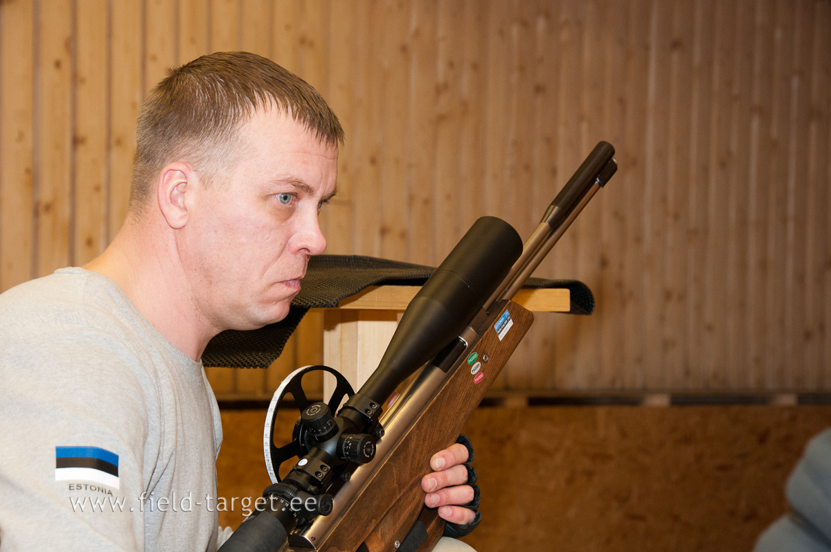 0013   Meelis, jalgib pingsalt konkurente   Weihrauch HW97 K V Glide LP, Hawke SideWinder 8 32x56